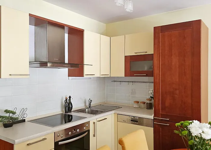 Appartamento Mirna, 2-bedroom Apartment, Overlooking The *