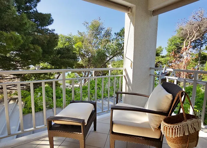 Mirna, 2-bedroom Apartment, Overlooking The Appartamento Makarska