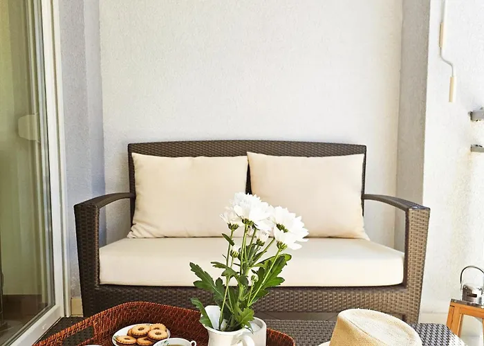 Appartamento Mirna, 2-bedroom Apartment, Overlooking The Makarska