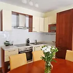 Appartement Mirna, 2-bedroom Apartment, Overlooking The
