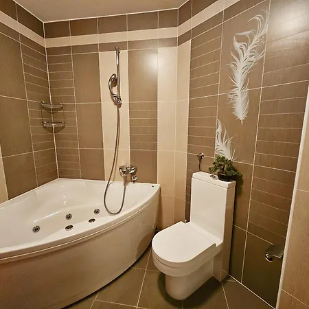 Mirna, 2-bedroom Apartment, Overlooking The Appartement *