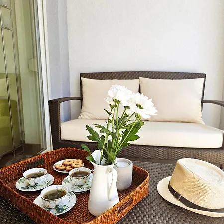 Mirna, 2-bedroom Apartment, Overlooking The アパート マカルスカ