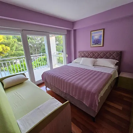 Mirna, 2-bedroom Apartment, Overlooking The