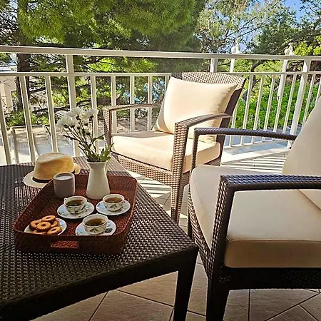 Mirna, 2-bedroom Apartment, Overlooking The *