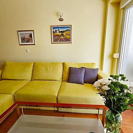 Apartment Mirna, 2-bedroom Apartment, Overlooking The Makarska